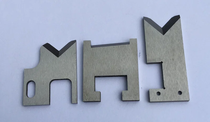 Durable Komax Series Blades, Other Series Blades, Cable Stripper Blades Lames durables de la série Komax, autres lames de la série, lames de dénudeur de câbles