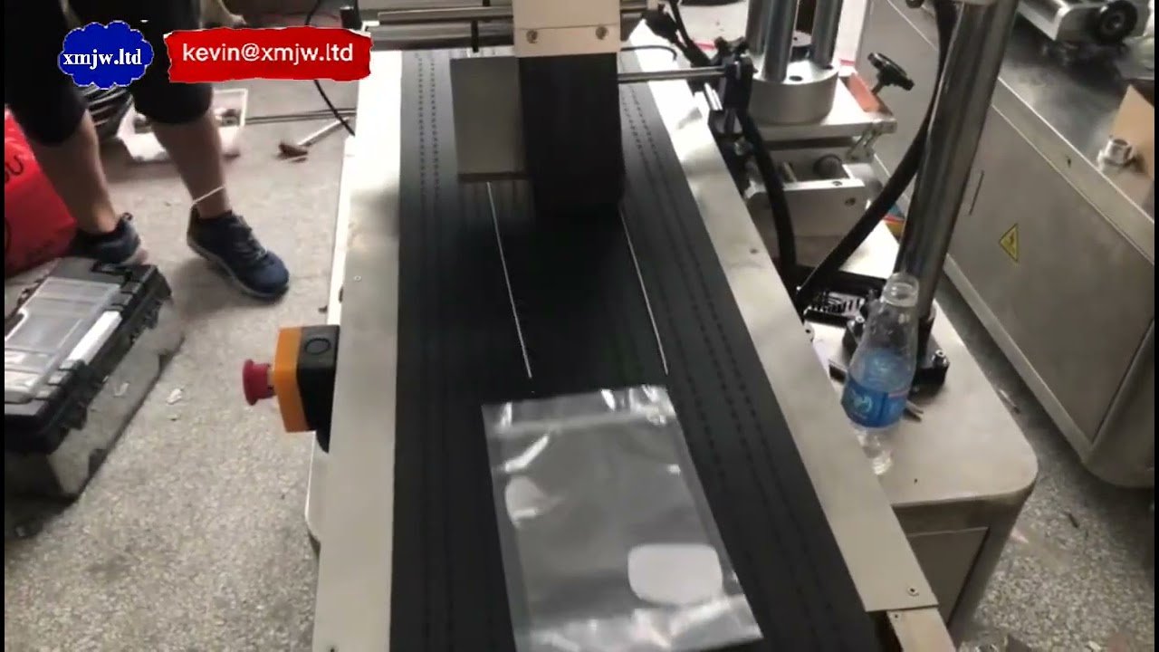 Étiqueteuse Automatique pour Produits Plats et Épais – Haute Performance