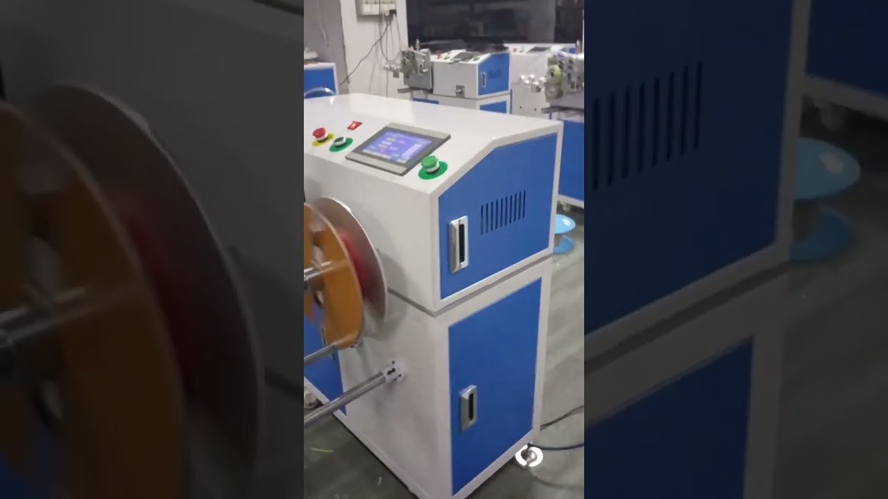 Machine de métrage et bobinage pour fil double parallèle RVB rouge et noir 114