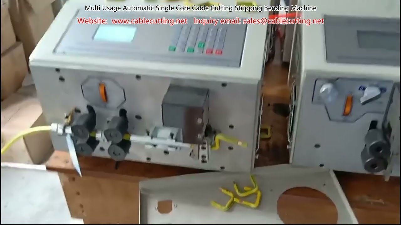 Machine automatique multifonction de coupe, dénudage et cintrage de câbles monoconducteurs