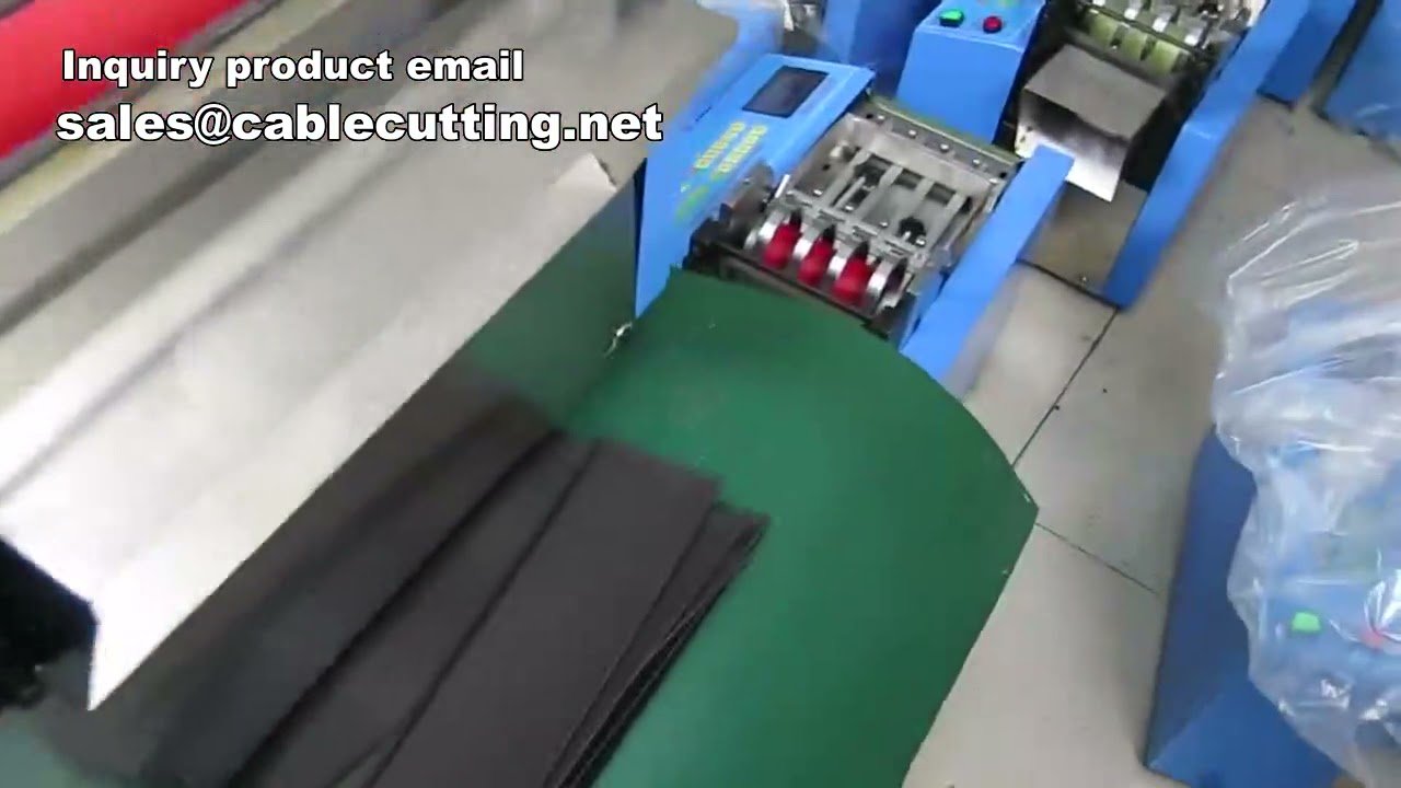 Machine de coupe de tubes ondulés en plastique pour protection de faisceaux de câbles
