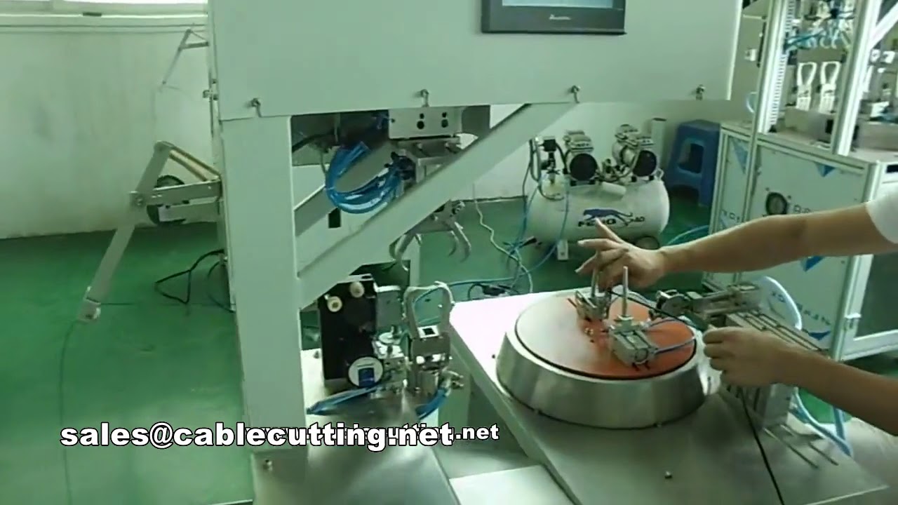 Machine d'enroulement et de ligature de câbles en forme de 8 - Video 8