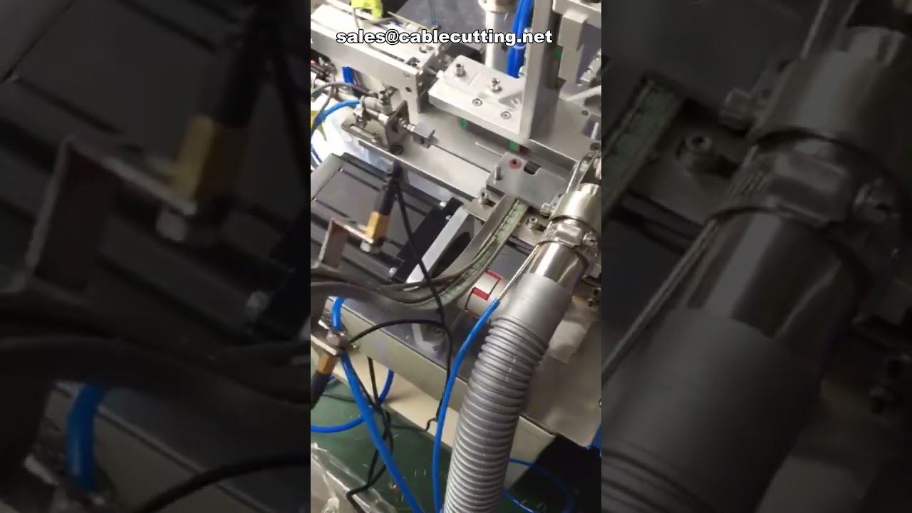 Machine à souder les câbles de téléphone, USB et chargeur – Automatisation et précision