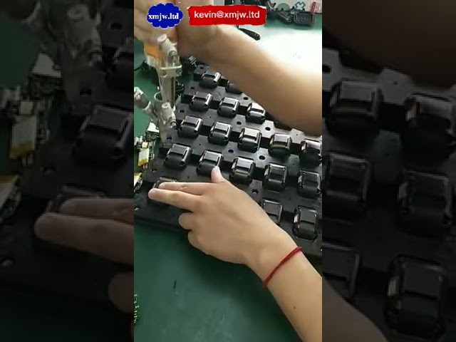 Visseuse Portative avec Alimentateur Automatique - Machine de Vissage à Haute Efficacité