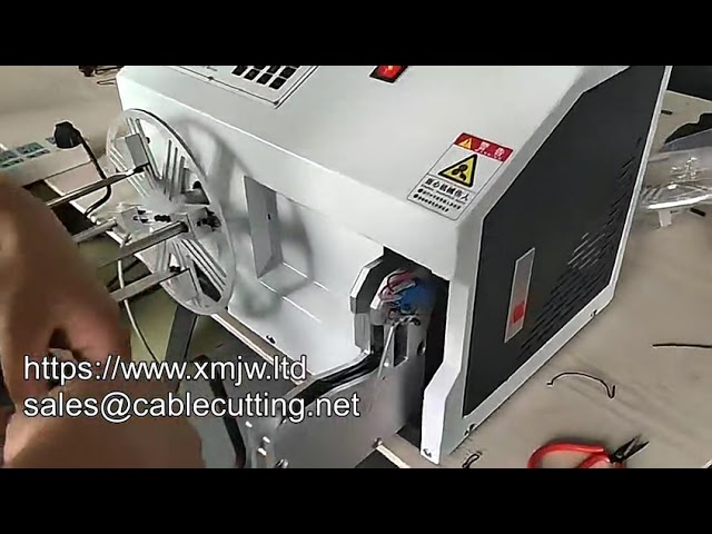 Machine à enrouler et lier les câbles : solution personnalisable pour bobinage automatique
