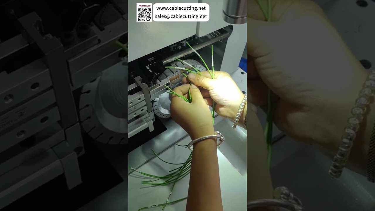 Machine intégrée de traitement de tube thermorétractable : alimentation, enfilage, coupe et cuisson automatiques