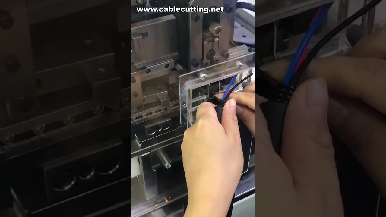 Machine de sertissage et d'insertion de joints pour fils – Dénudage et sertissage automatisé