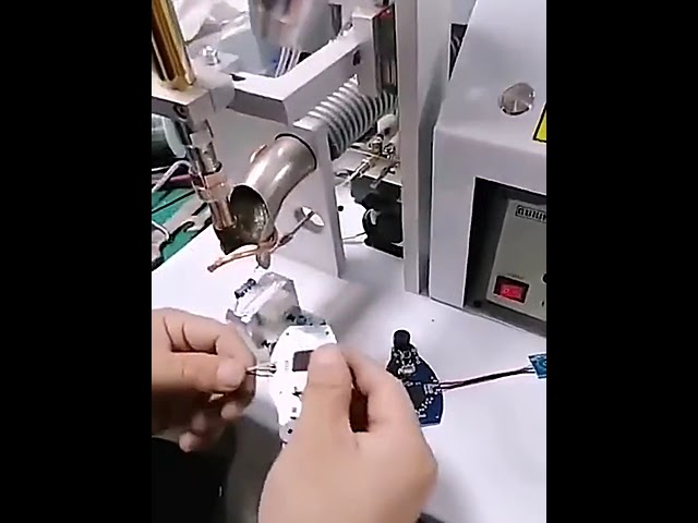 Système de soudure automatique : précision pour assemblage PCB