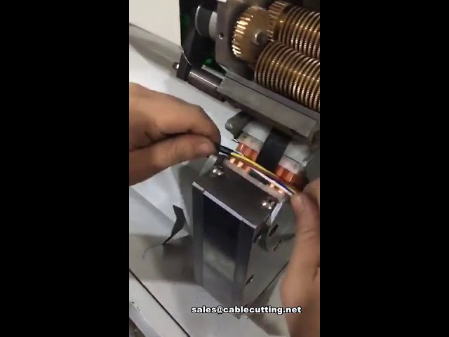 Machine automatique de ruban adhésif pour faisceaux de câbles | Bobineuse de points de fil