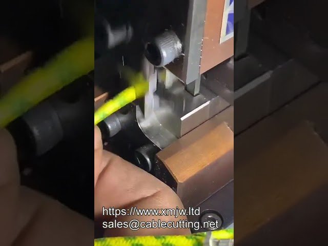 WPM 15t - Machine à sertir les cosses hexagonales servo pour câbles | Équipement professionnel