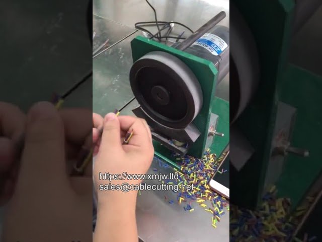 Machine à dénuder et torsader les fils WPM-01t – Gain de temps et précision