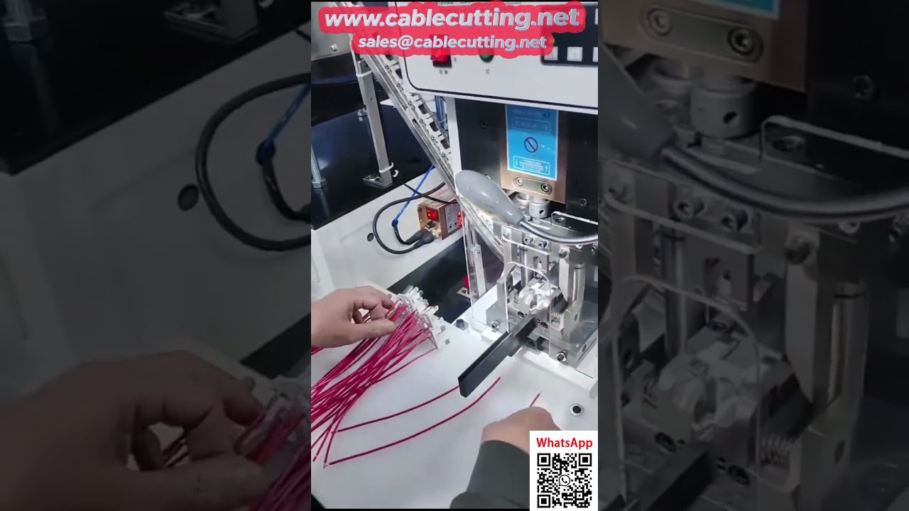 Presse à sertir automatique sur mesure pour fiches à 3 broches