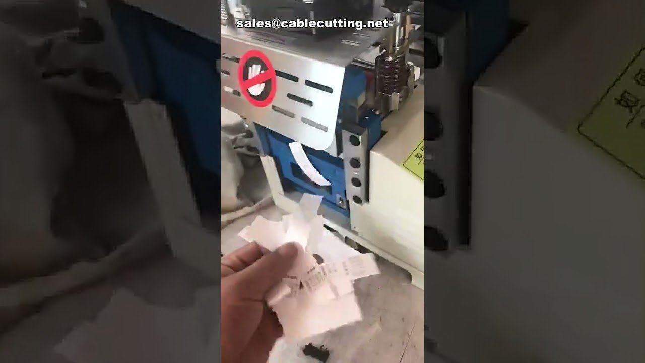 Machine de découpe de marques à suivi infrarouge électronique - Précision et rapidité