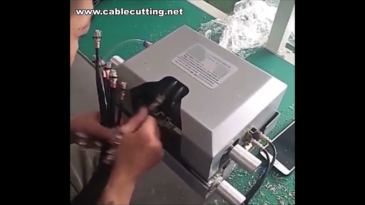 Machine à dénuder les fils multiconducteurs et câbles parallèles - Équipement professionnel pour câbles de données